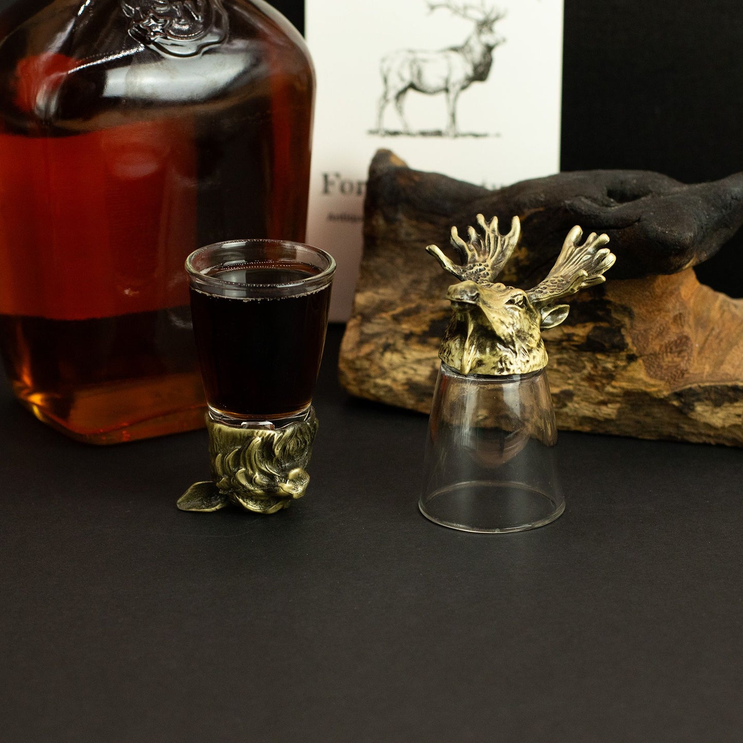 Conjunto de regalo de 12 vasos de chupito Bottom Up (25ml) - Bosque y Criaturas Místicas - Bronce Antiguo